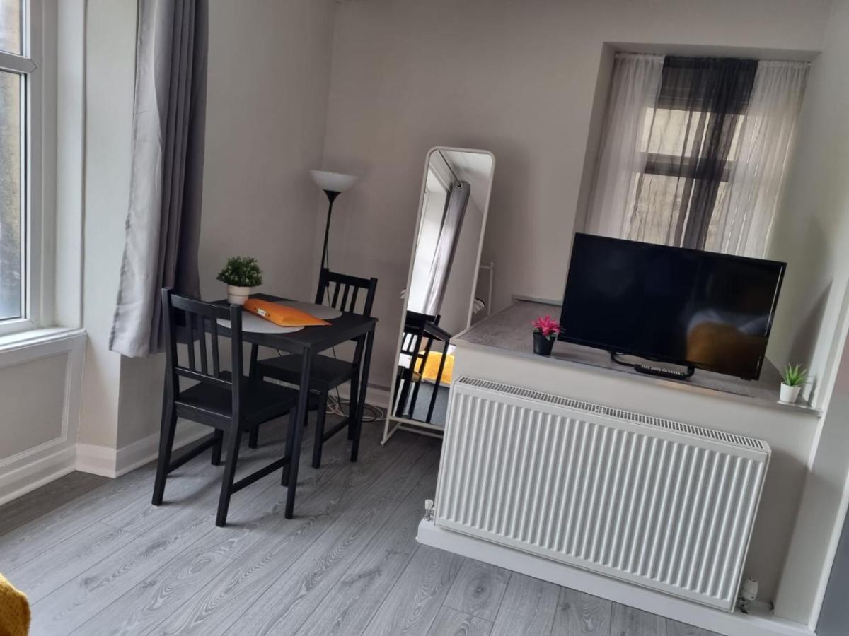 Grey Stone Studio Apartments Halifax Esterno foto